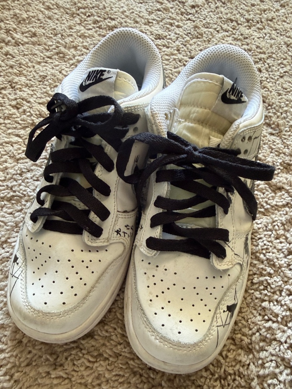 Nike Kids White Leather Sneakers with Black Laces and Black Swoosh